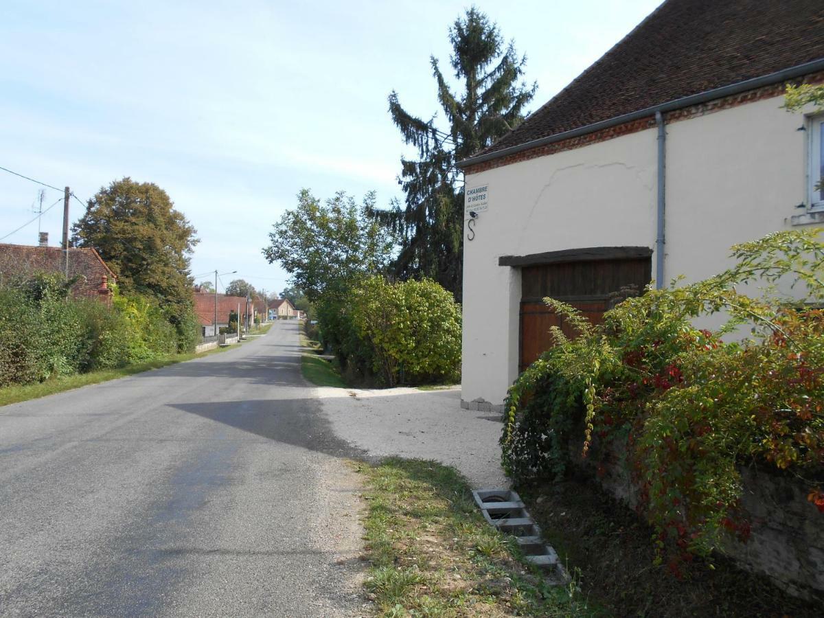 Chez Scallan B&B Sens sur Seille Eksteriør billede
